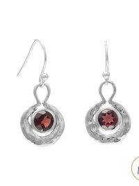 Oxidized Round Hammered Earrings With Garnet