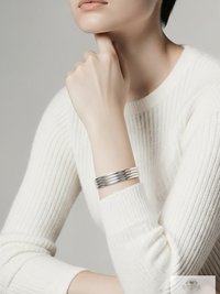 Handcrafted Alpaca Silver Cuff Bracelet: Boho Artisan Jewelry