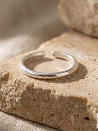 Minimalist Sterling Silver Toe Ring