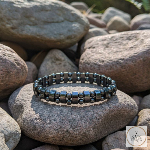Women's Magnetic Hematite Black Pearl Bracelet