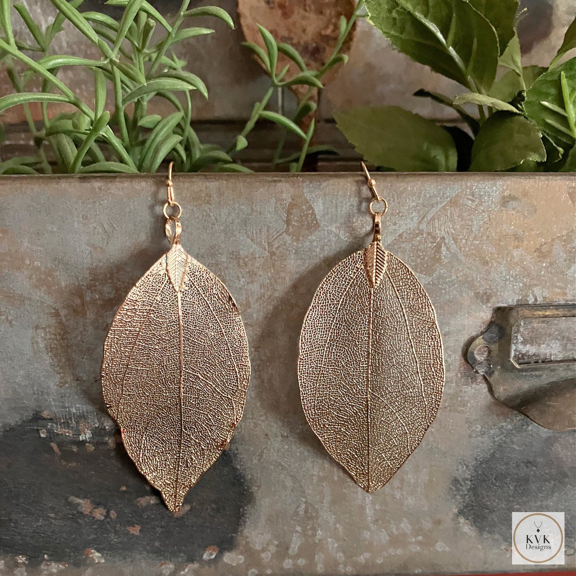 Handcrafted Gold Leaf Earrings - Elegant Nature Jewelry