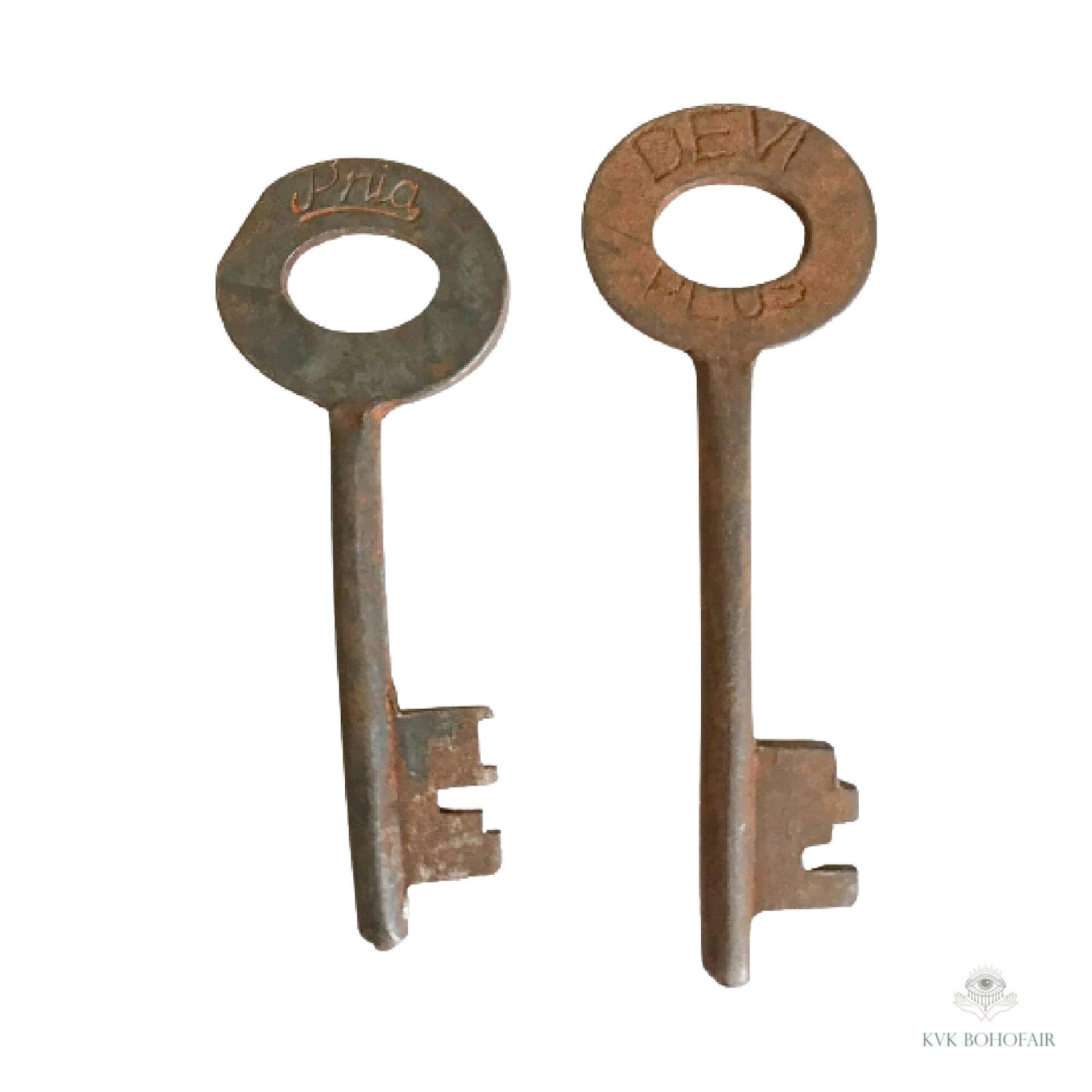 Vintage Key Necklace on Ball Chain: Unique Skeleton Key Pendant, Boho Jewelry