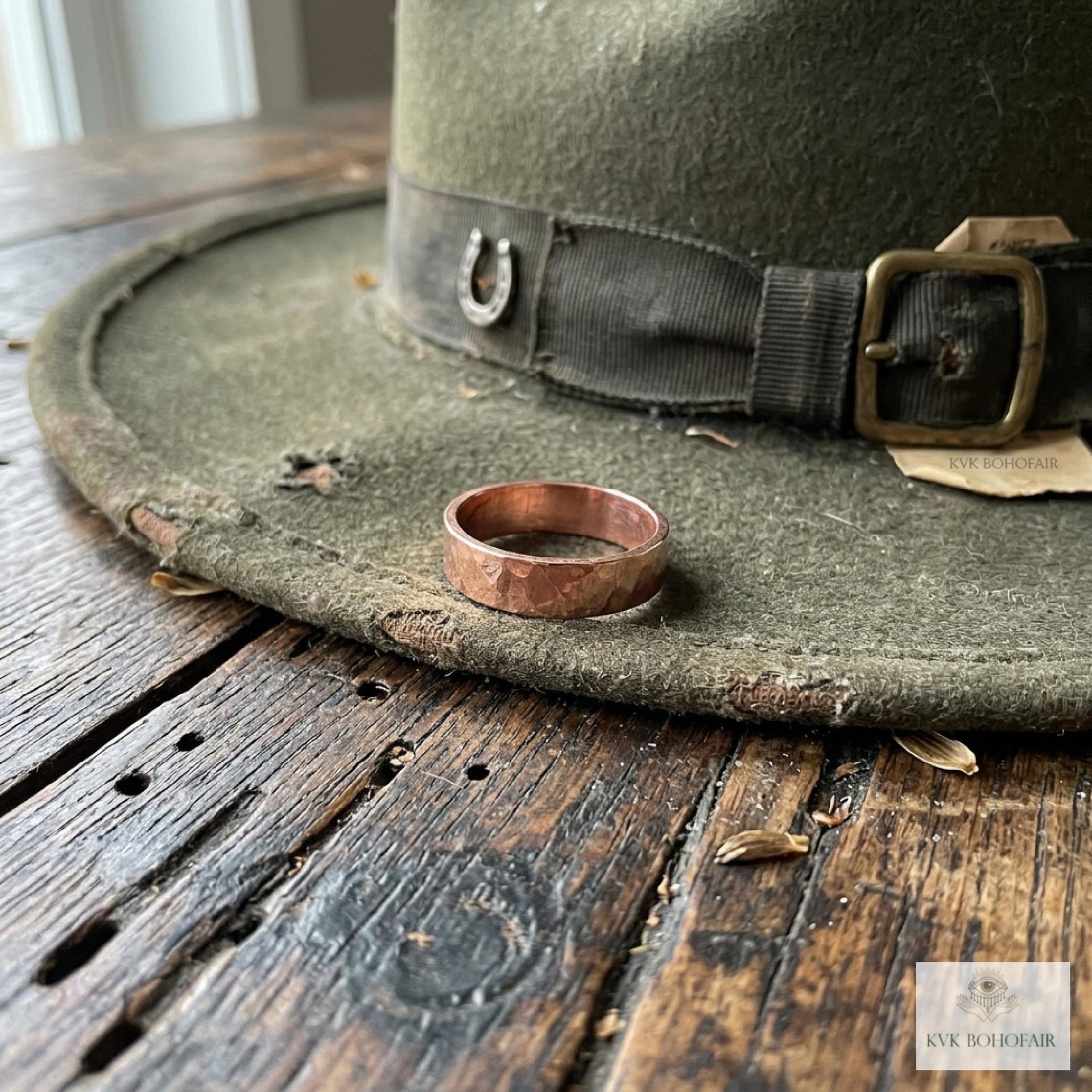 4.7 mm Copper Ring - Rustic Hammered Band, Unique Boho Style Jewelry