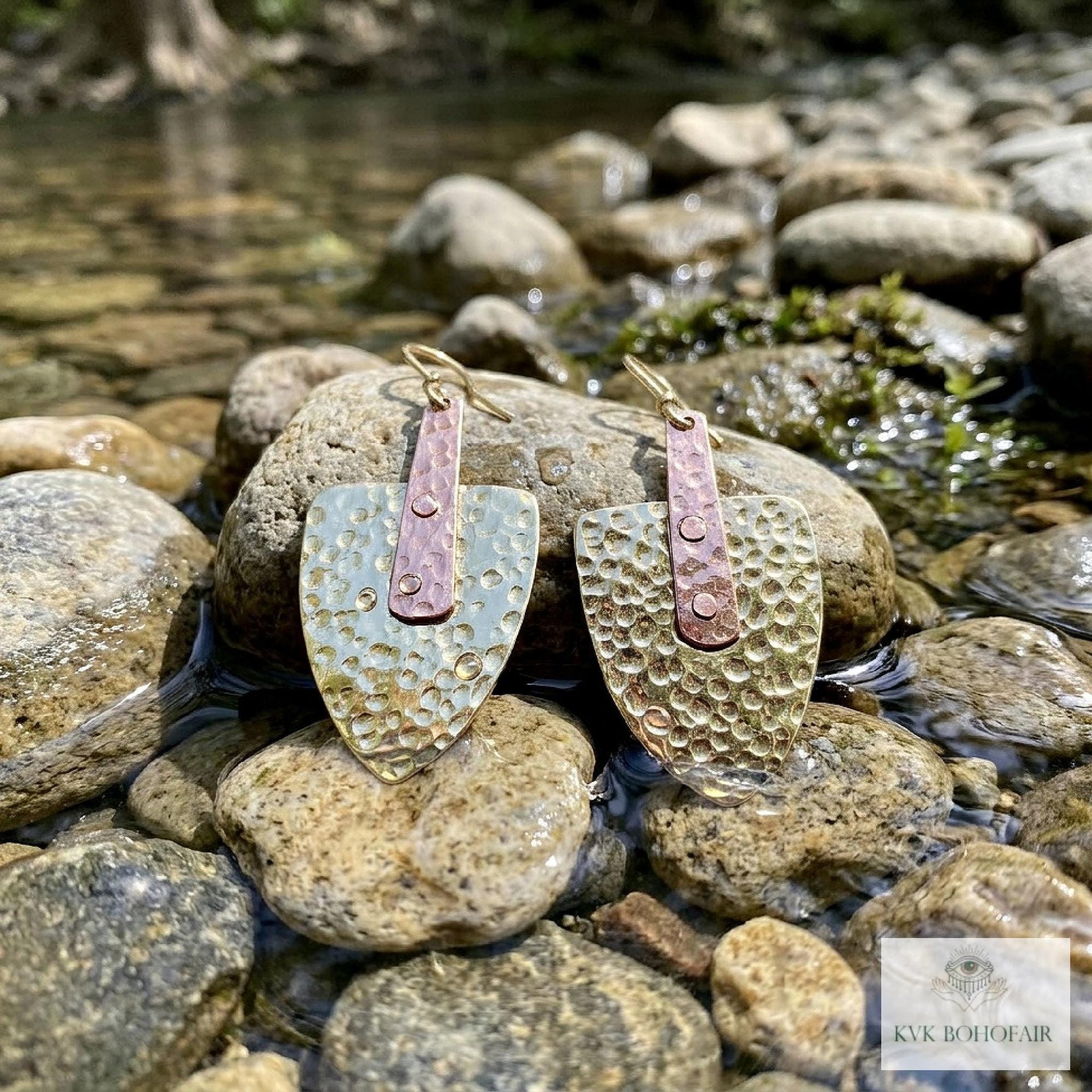 Mixed Metal Hammered Arrowhead Earrings – Handcrafted Brass and Copper Design