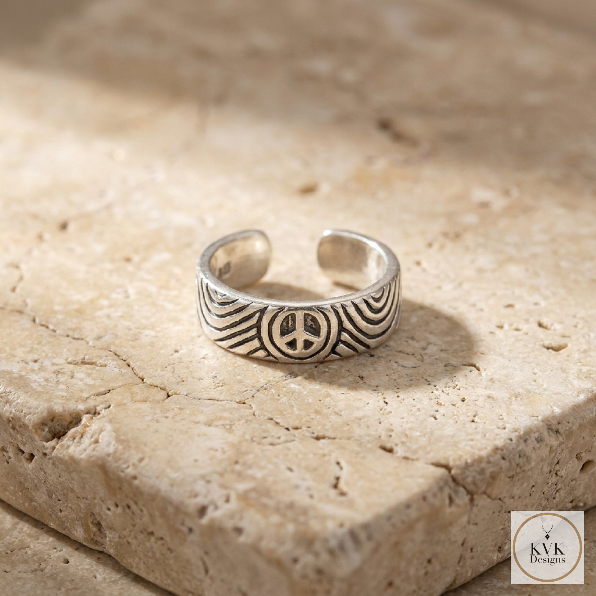 Sterling Silver Peace Sign Toe Ring