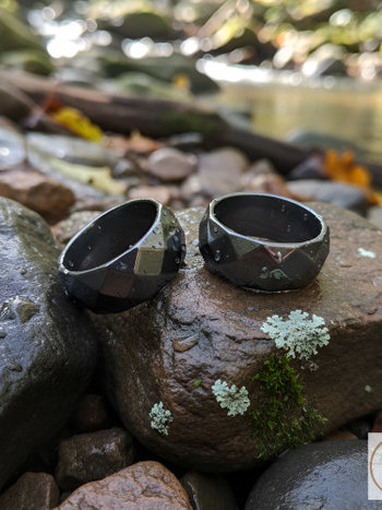 6mm Magnetic Hematite Faceted Ring