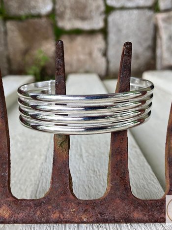 Handcrafted Alpaca Silver Cuff Bracelet: Boho Artisan Jewelry